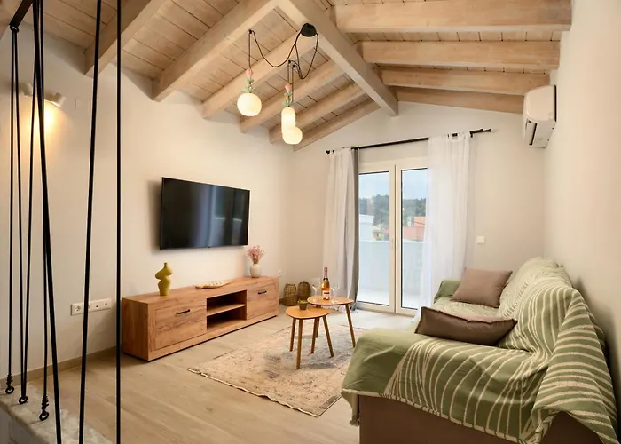 Evi's Loft 3*