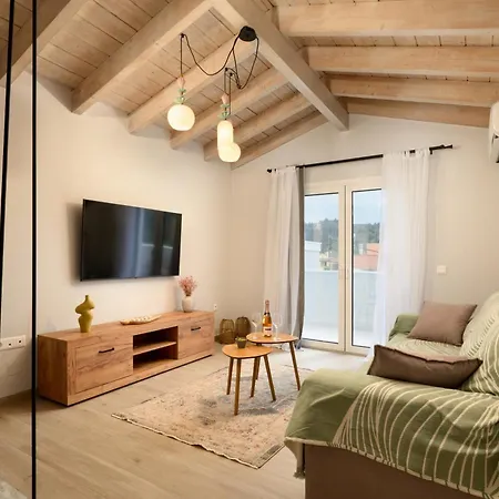 Evi's Loft 3*